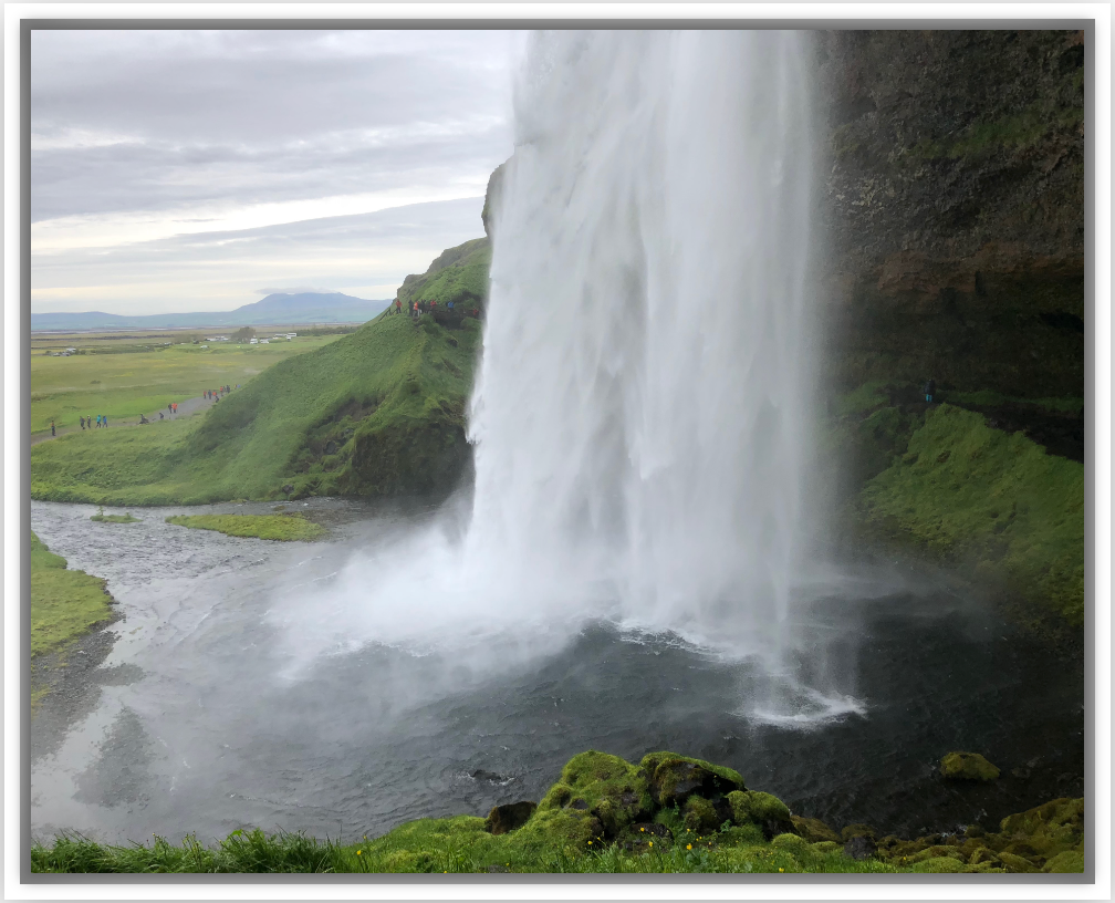 Seljalandsfoss Waterfall